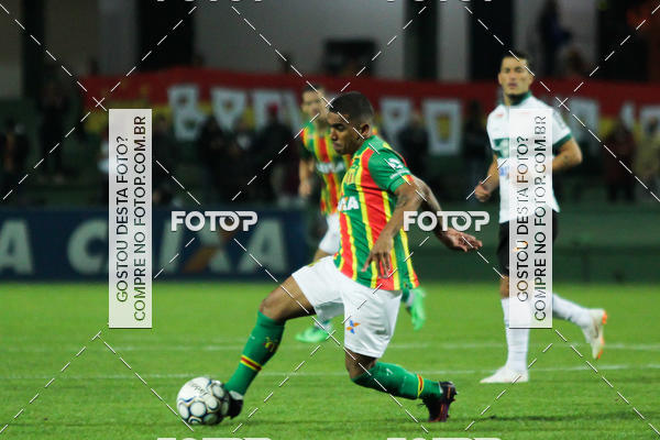 Buy your photos of the eventCampeonato Brasileiro - Sampaio Corr�a x Curitiba on Fotop
