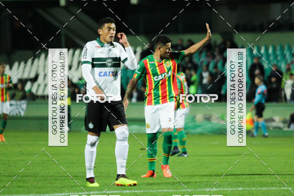 Buy your photos of the eventCampeonato Brasileiro - Sampaio Corr�a x Curitiba on Fotop