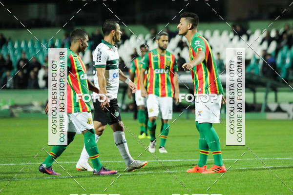 Buy your photos of the eventCampeonato Brasileiro - Sampaio Corr�a x Curitiba on Fotop