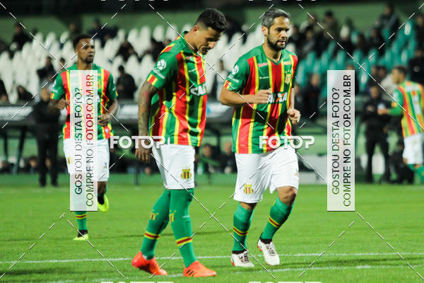 Buy your photos of the eventCampeonato Brasileiro - Sampaio Corr�a x Curitiba on Fotop