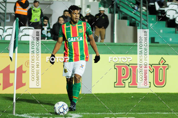 Buy your photos of the eventCampeonato Brasileiro - Sampaio Corr�a x Curitiba on Fotop