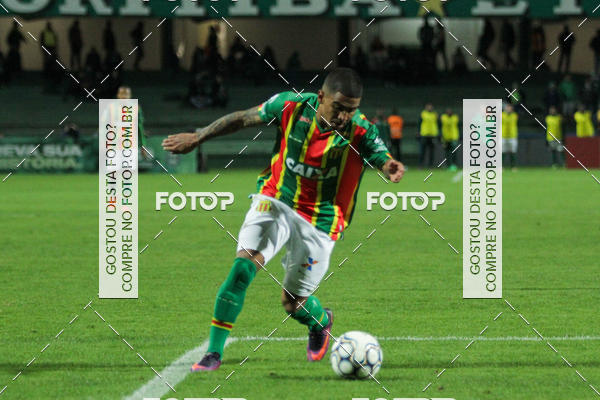 Buy your photos of the eventCampeonato Brasileiro - Sampaio Corr�a x Curitiba on Fotop