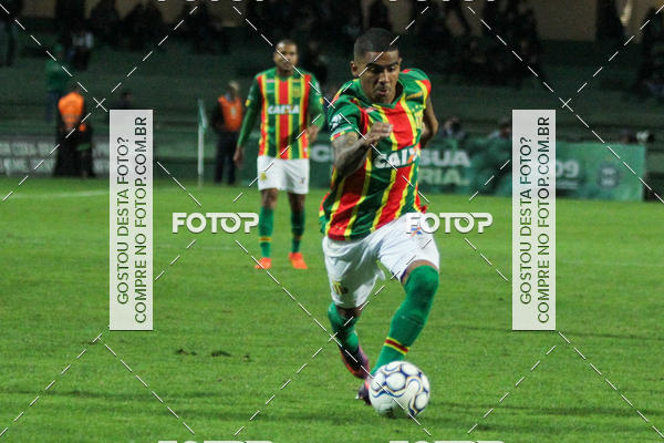 Buy your photos of the eventCampeonato Brasileiro - Sampaio Corr�a x Curitiba on Fotop