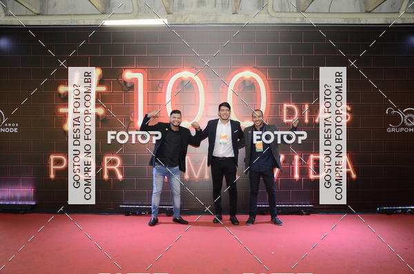 Buy your photos of the eventHinode Fest 18/08 on Fotop