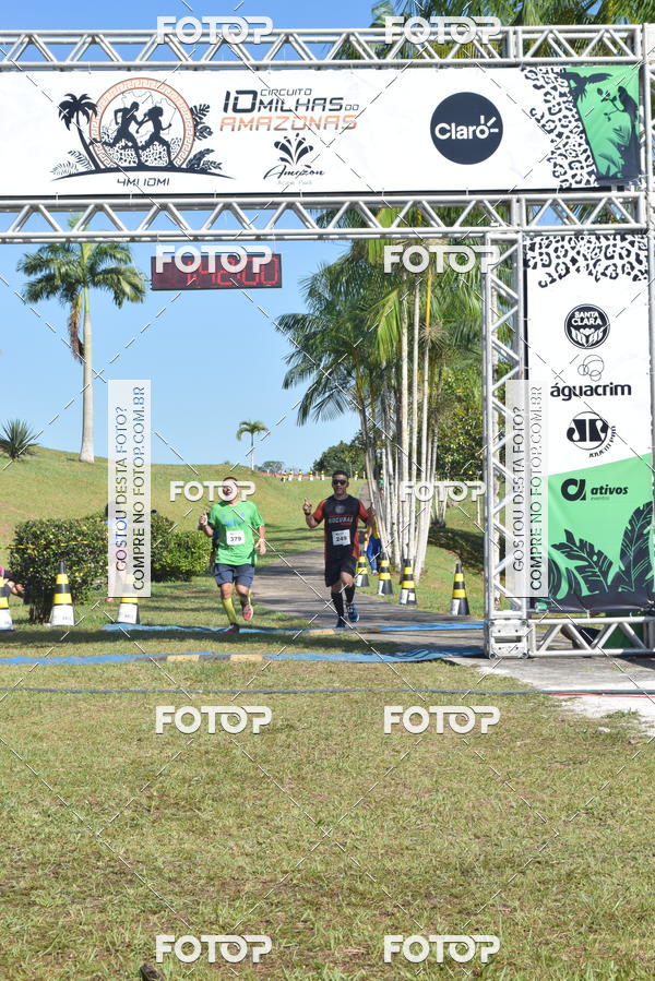 Buy your photos of the event10 MILLHAS ETAPA ACQUA PARK 2018 on Fotop
