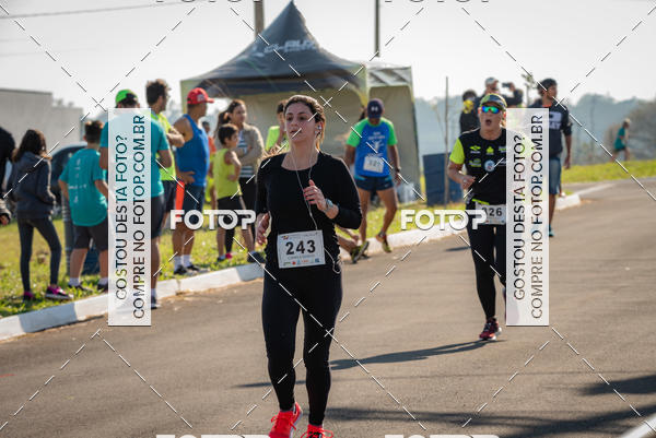 Achetez vos photos de l'�v�nement13� Corrida Villas Para�so Criativa FM sur Fotop