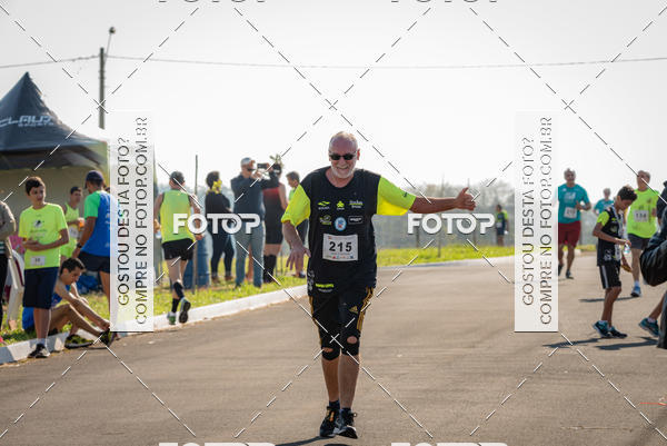 Achetez vos photos de l'�v�nement13� Corrida Villas Para�so Criativa FM sur Fotop