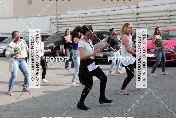 Buy your photos of the eventZUMBA ATENTO on Fotop