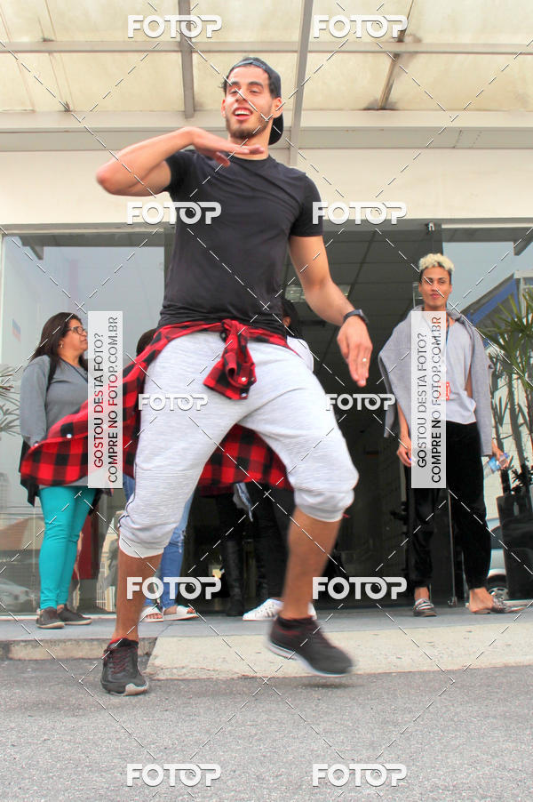 Buy your photos of the eventZUMBA ATENTO on Fotop