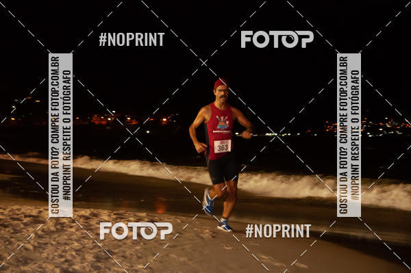 Buy your photos of the eventNIGHT RUN ICARA� BEACH - 6� EDI��O - NITER�I RJ on Fotop