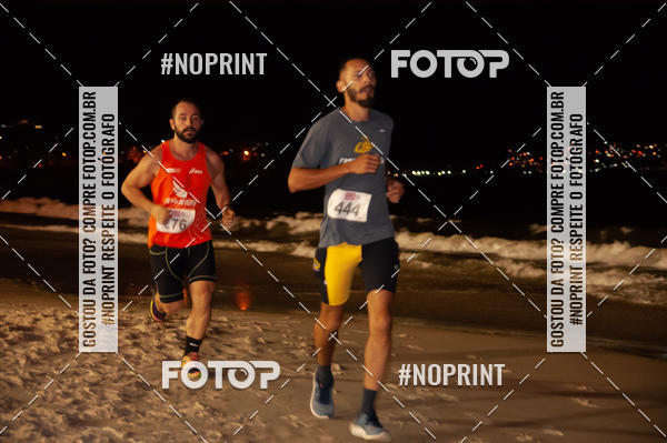 Buy your photos of the eventNIGHT RUN ICARA� BEACH - 6� EDI��O - NITER�I RJ on Fotop