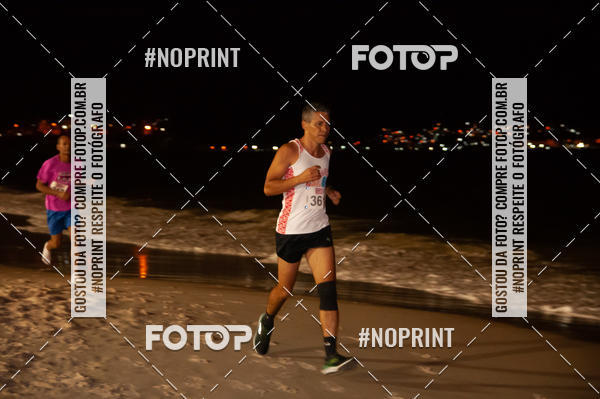 Buy your photos of the eventNIGHT RUN ICARA� BEACH - 6� EDI��O - NITER�I RJ on Fotop