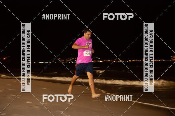 Buy your photos of the eventNIGHT RUN ICARA� BEACH - 6� EDI��O - NITER�I RJ on Fotop