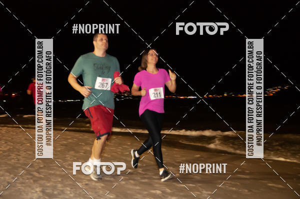 Buy your photos of the eventNIGHT RUN ICARA� BEACH - 6� EDI��O - NITER�I RJ on Fotop