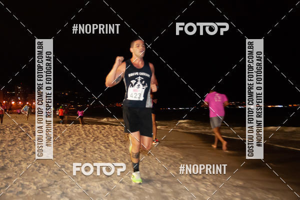 Buy your photos of the eventNIGHT RUN ICARA� BEACH - 6� EDI��O - NITER�I RJ on Fotop