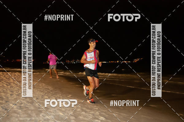 Buy your photos of the eventNIGHT RUN ICARA� BEACH - 6� EDI��O - NITER�I RJ on Fotop