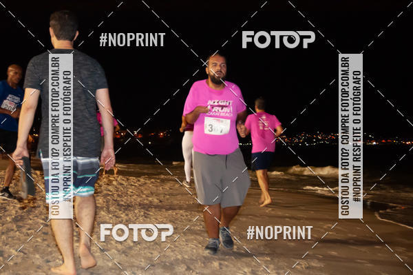 Buy your photos of the eventNIGHT RUN ICARA� BEACH - 6� EDI��O - NITER�I RJ on Fotop