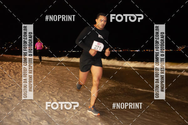 Buy your photos of the eventNIGHT RUN ICARA� BEACH - 6� EDI��O - NITER�I RJ on Fotop