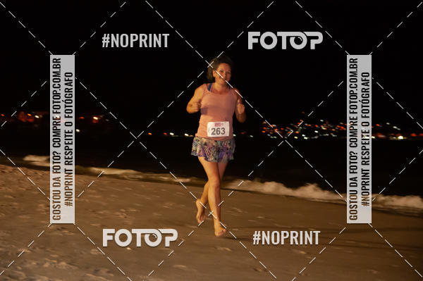 Buy your photos of the eventNIGHT RUN ICARA� BEACH - 6� EDI��O - NITER�I RJ on Fotop