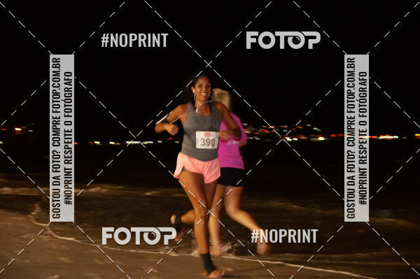 Buy your photos of the eventNIGHT RUN ICARA� BEACH - 6� EDI��O - NITER�I RJ on Fotop