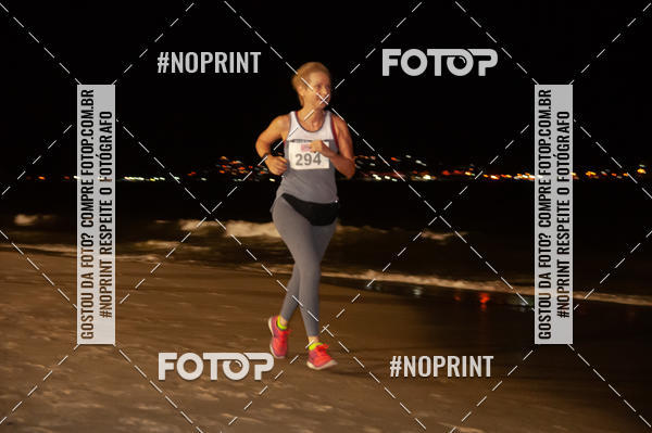 Buy your photos of the eventNIGHT RUN ICARA� BEACH - 6� EDI��O - NITER�I RJ on Fotop