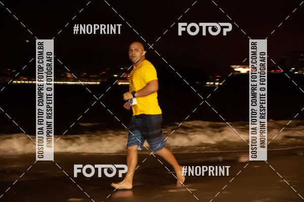 Buy your photos of the eventNIGHT RUN ICARA� BEACH - 6� EDI��O - NITER�I RJ on Fotop