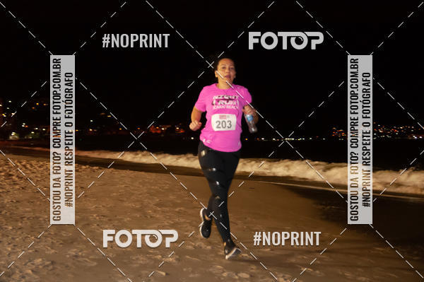 Buy your photos of the eventNIGHT RUN ICARA� BEACH - 6� EDI��O - NITER�I RJ on Fotop