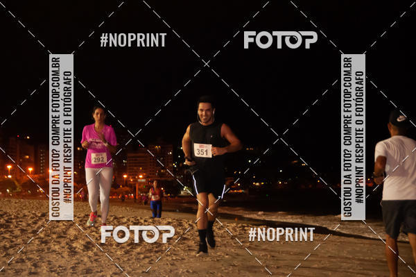 Buy your photos of the eventNIGHT RUN ICARA� BEACH - 6� EDI��O - NITER�I RJ on Fotop