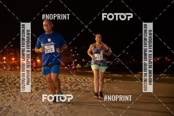 Buy your photos of the eventNIGHT RUN ICARA� BEACH - 6� EDI��O - NITER�I RJ on Fotop