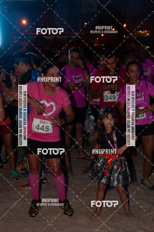 Buy your photos of the eventNIGHT RUN ICARA� BEACH - 6� EDI��O - NITER�I RJ on Fotop