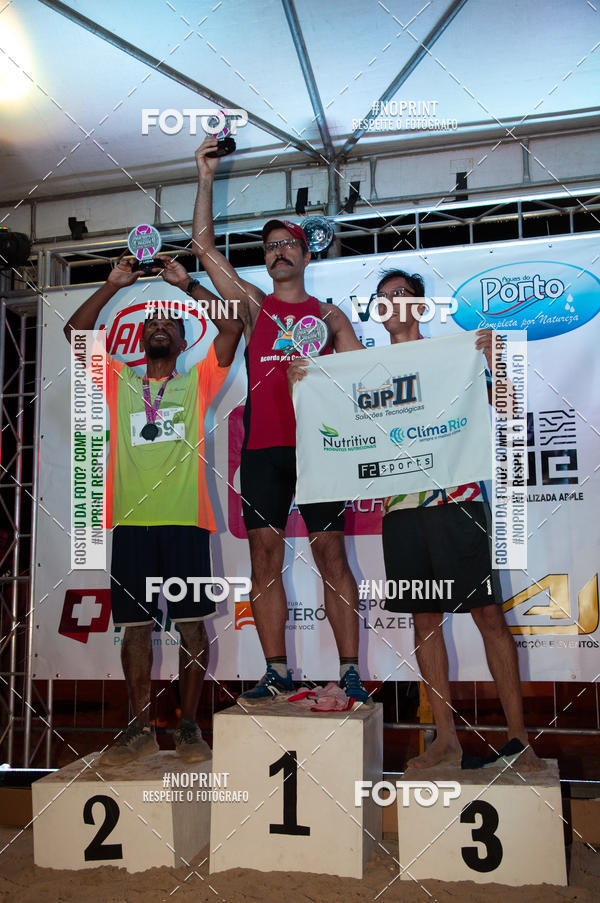 Buy your photos of the eventNIGHT RUN ICARA� BEACH - 6� EDI��O - NITER�I RJ on Fotop