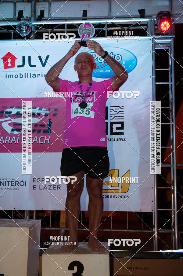 Buy your photos of the eventNIGHT RUN ICARA� BEACH - 6� EDI��O - NITER�I RJ on Fotop