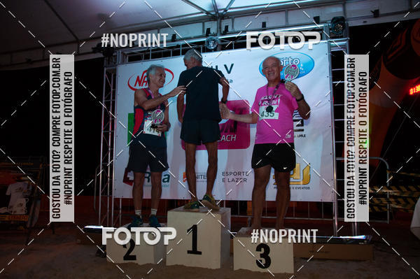 Buy your photos of the eventNIGHT RUN ICARA� BEACH - 6� EDI��O - NITER�I RJ on Fotop
