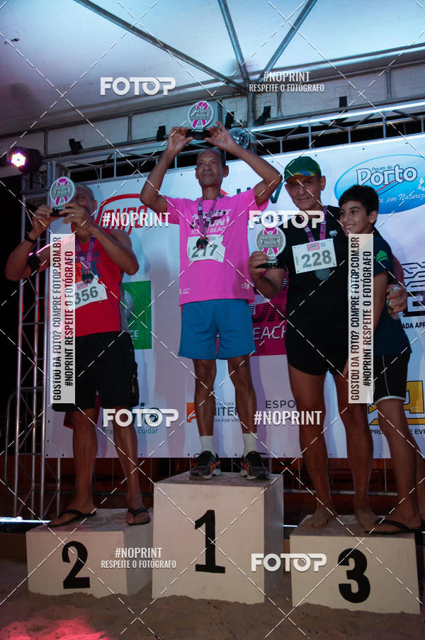 Buy your photos of the eventNIGHT RUN ICARA� BEACH - 6� EDI��O - NITER�I RJ on Fotop