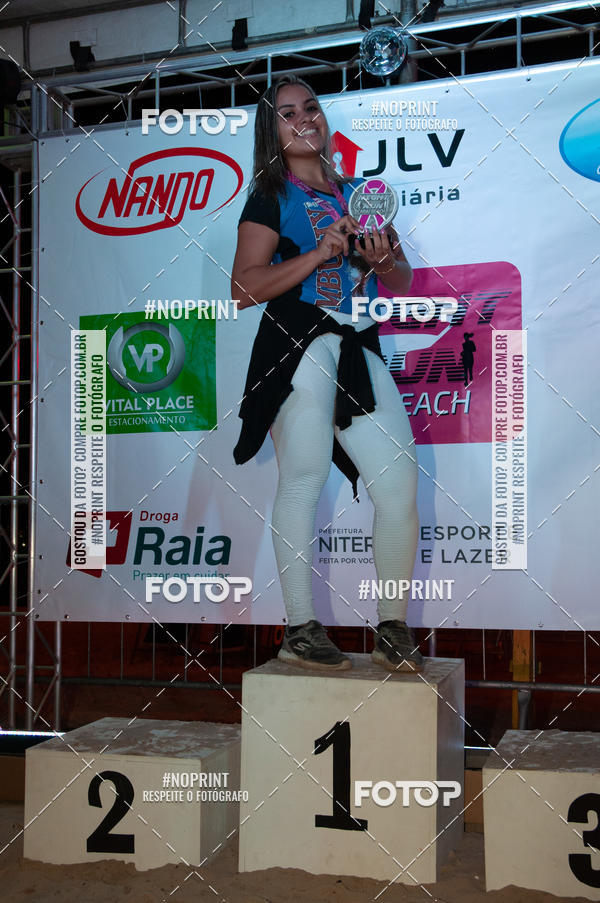 Buy your photos of the eventNIGHT RUN ICARA� BEACH - 6� EDI��O - NITER�I RJ on Fotop