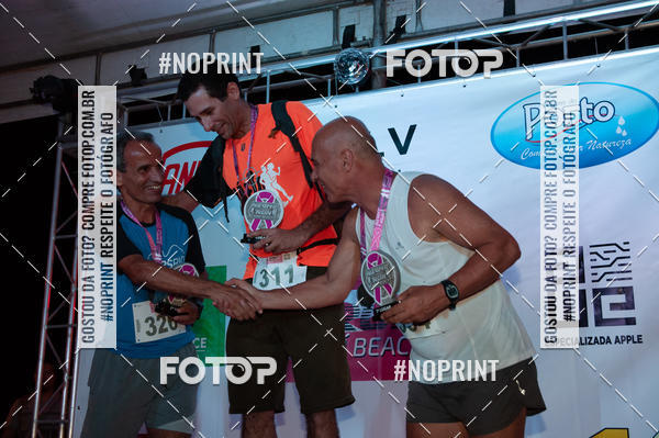 Buy your photos of the eventNIGHT RUN ICARA� BEACH - 6� EDI��O - NITER�I RJ on Fotop