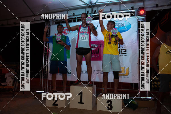 Buy your photos of the eventNIGHT RUN ICARA� BEACH - 6� EDI��O - NITER�I RJ on Fotop