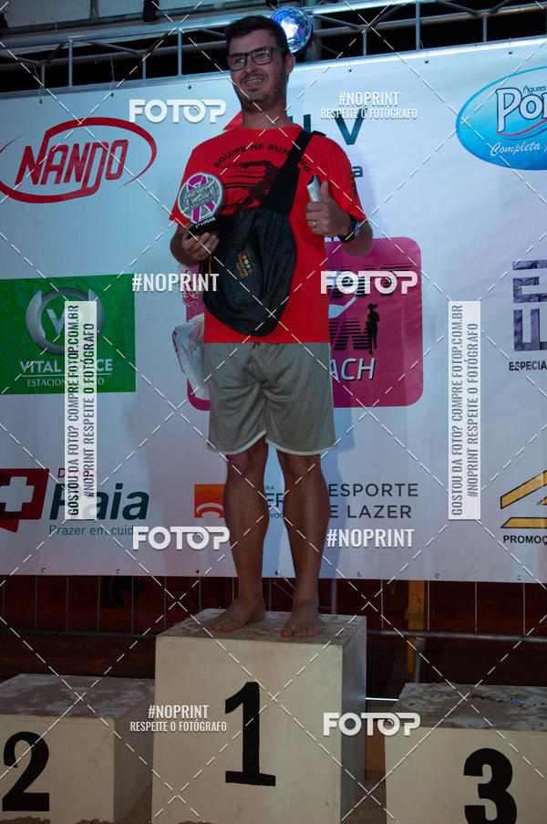 Buy your photos of the eventNIGHT RUN ICARA� BEACH - 6� EDI��O - NITER�I RJ on Fotop