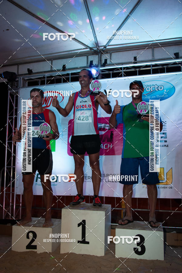 Buy your photos of the eventNIGHT RUN ICARA� BEACH - 6� EDI��O - NITER�I RJ on Fotop