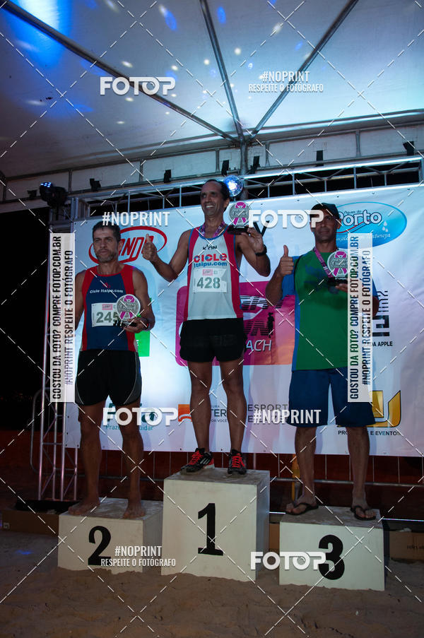 Buy your photos of the eventNIGHT RUN ICARA� BEACH - 6� EDI��O - NITER�I RJ on Fotop