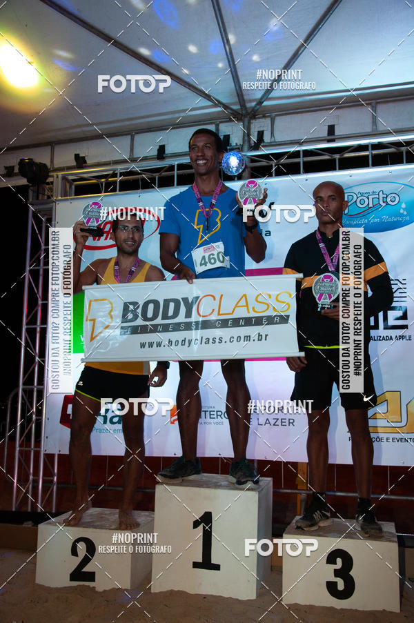 Buy your photos of the eventNIGHT RUN ICARA� BEACH - 6� EDI��O - NITER�I RJ on Fotop