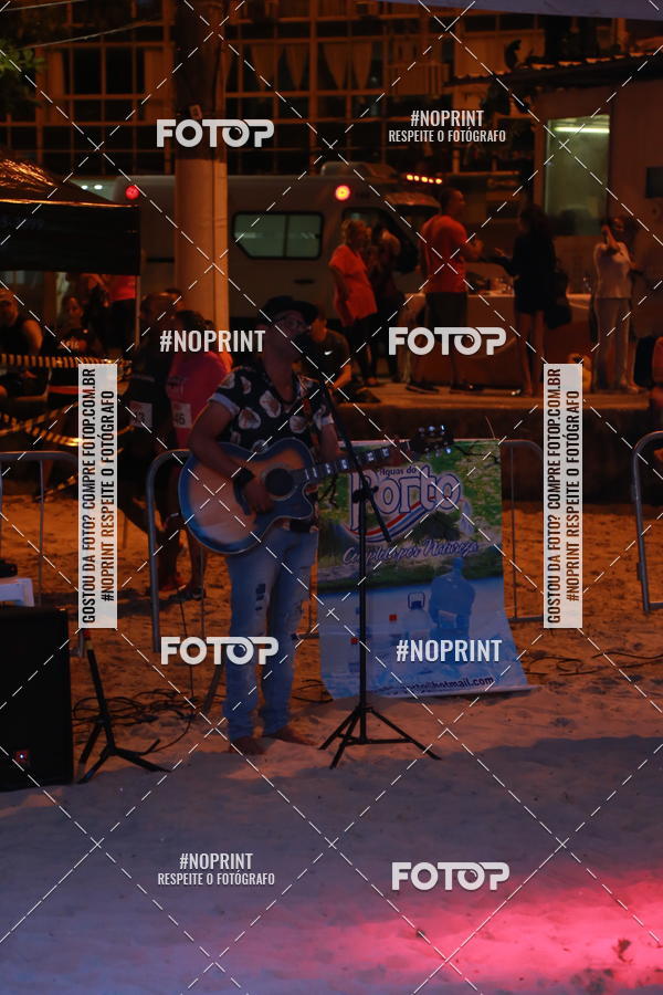 Compra tus fotos del eventoNIGHT RUN ICARA� BEACH - 6� EDI��O - NITER�I RJ En Fotop