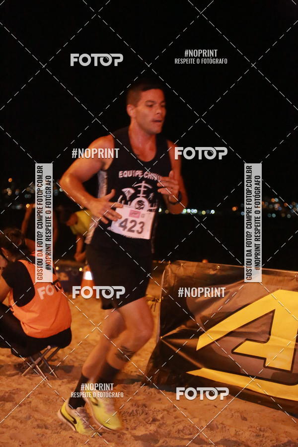 Buy your photos of the eventNIGHT RUN ICARA� BEACH - 6� EDI��O - NITER�I RJ on Fotop