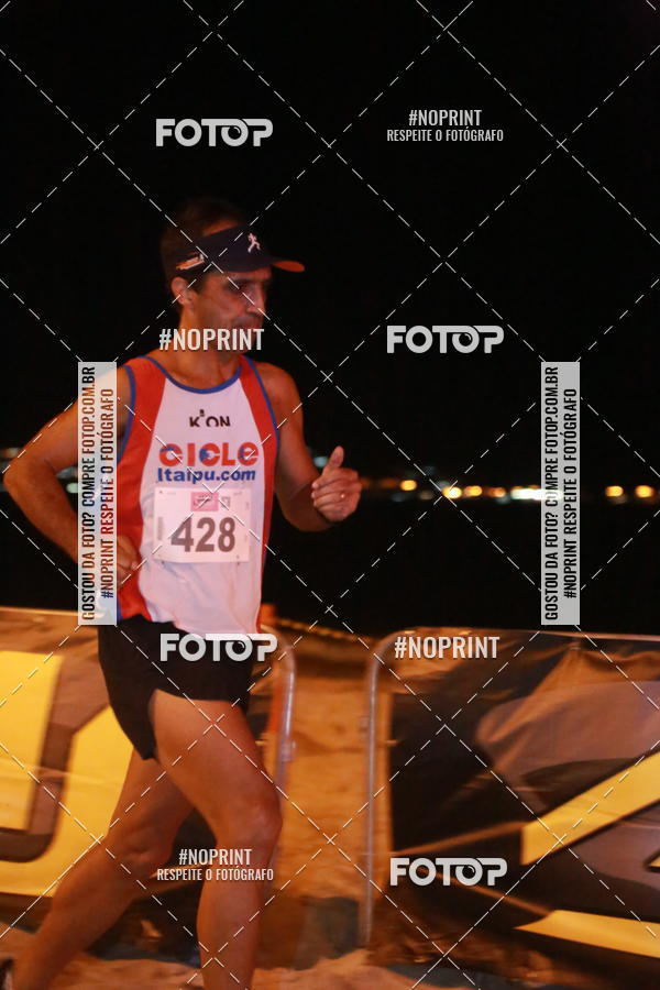 Buy your photos of the eventNIGHT RUN ICARA� BEACH - 6� EDI��O - NITER�I RJ on Fotop