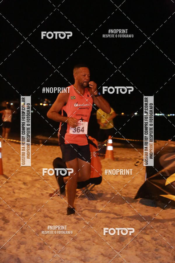 Buy your photos of the eventNIGHT RUN ICARA� BEACH - 6� EDI��O - NITER�I RJ on Fotop