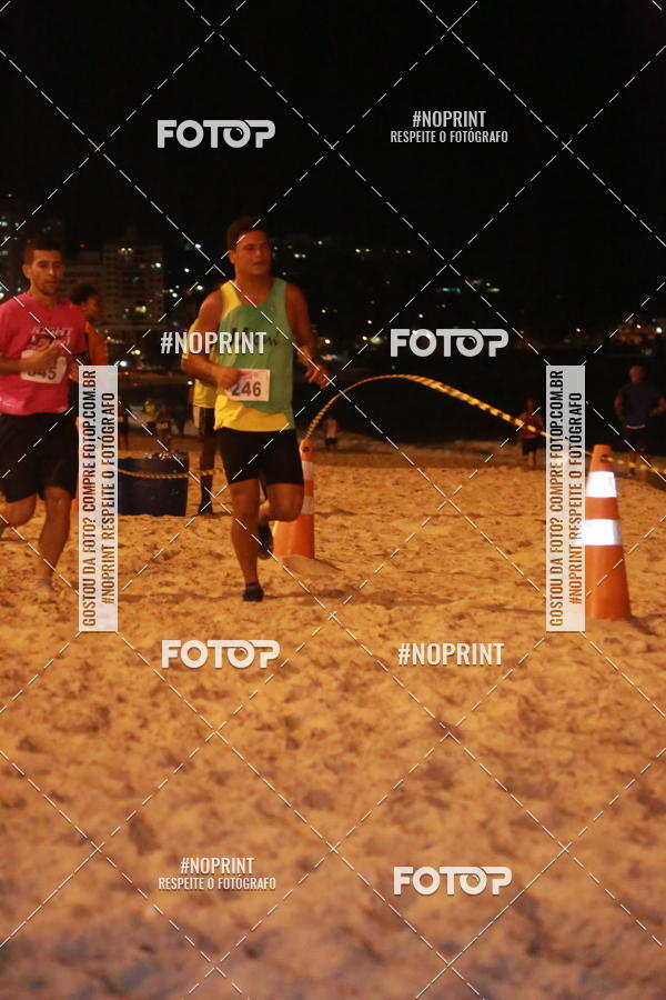 Buy your photos of the eventNIGHT RUN ICARA� BEACH - 6� EDI��O - NITER�I RJ on Fotop