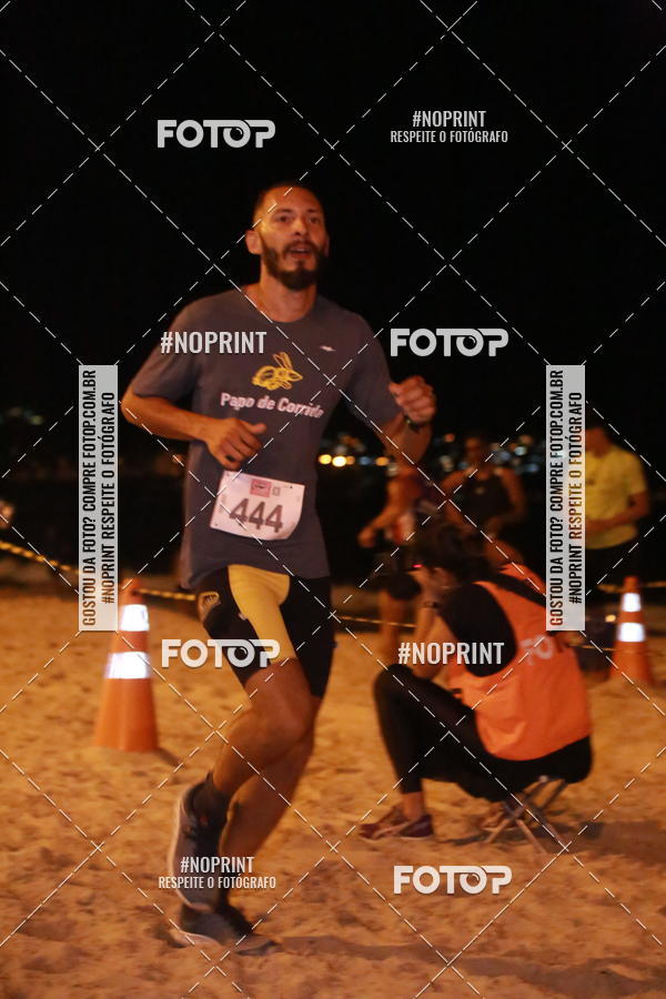 Buy your photos of the eventNIGHT RUN ICARA� BEACH - 6� EDI��O - NITER�I RJ on Fotop