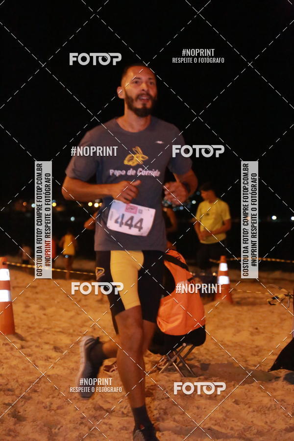 Buy your photos of the eventNIGHT RUN ICARA� BEACH - 6� EDI��O - NITER�I RJ on Fotop