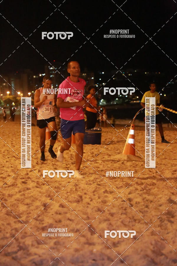 Buy your photos of the eventNIGHT RUN ICARA� BEACH - 6� EDI��O - NITER�I RJ on Fotop