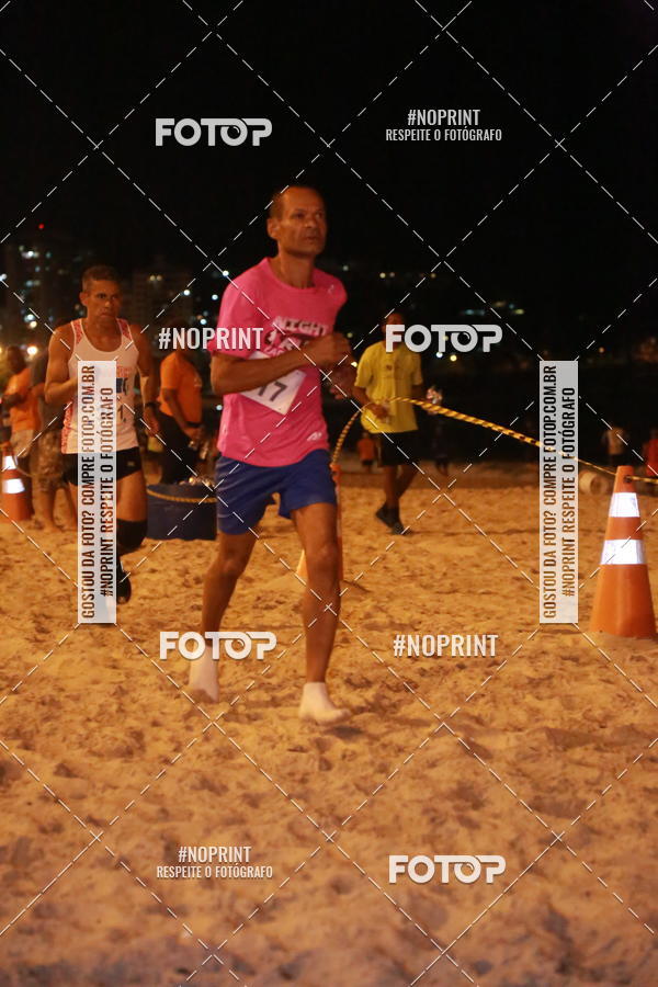 Buy your photos of the eventNIGHT RUN ICARA� BEACH - 6� EDI��O - NITER�I RJ on Fotop